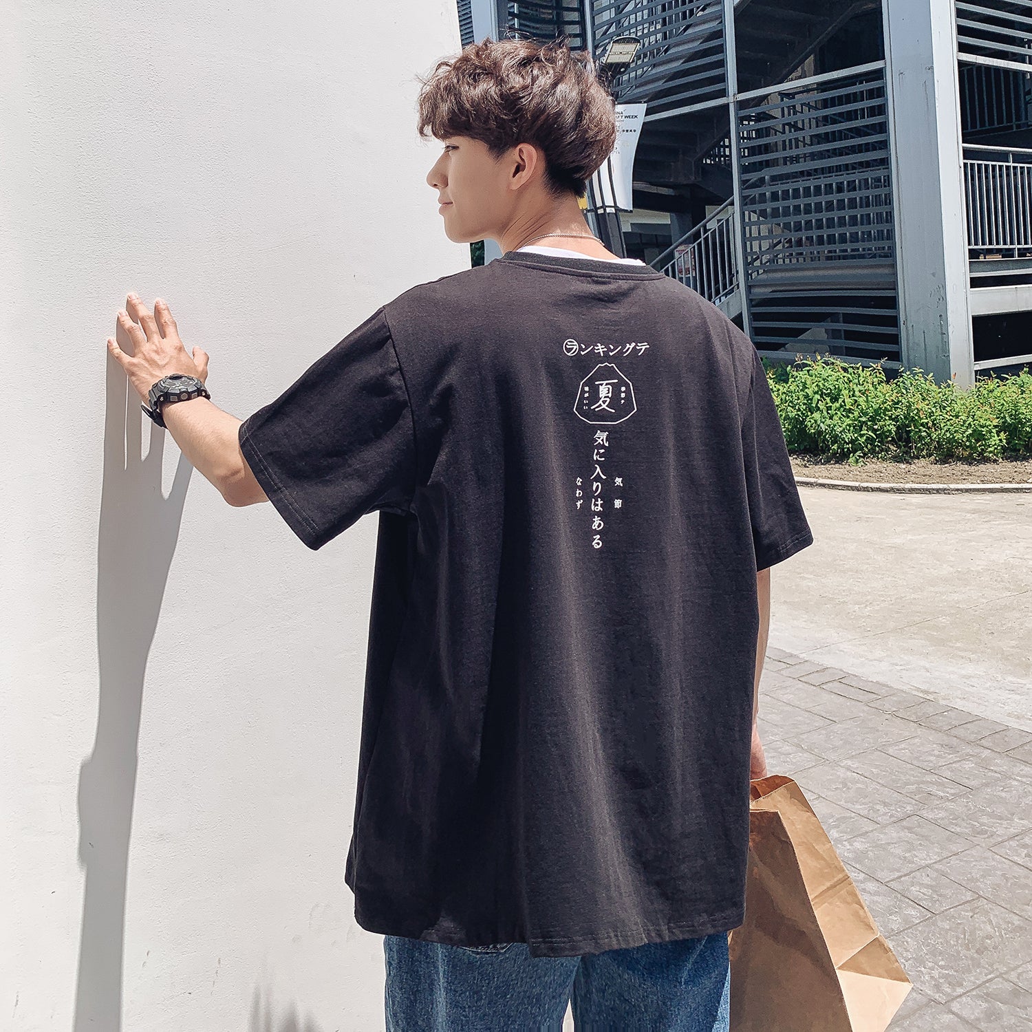 Korean style Japanese Text Printed Short Sleeved T-Shirt