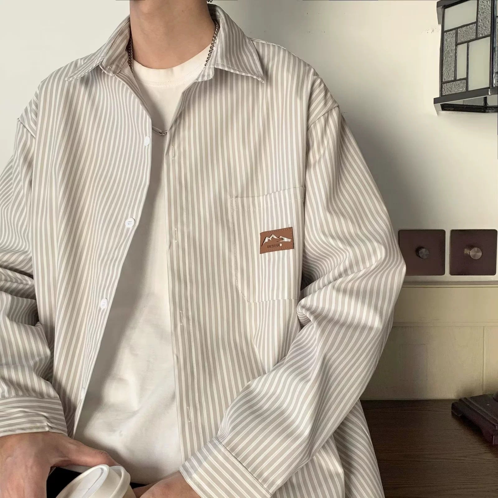 Korean style Mens Refined Loose-fit Casual Striped Shirt